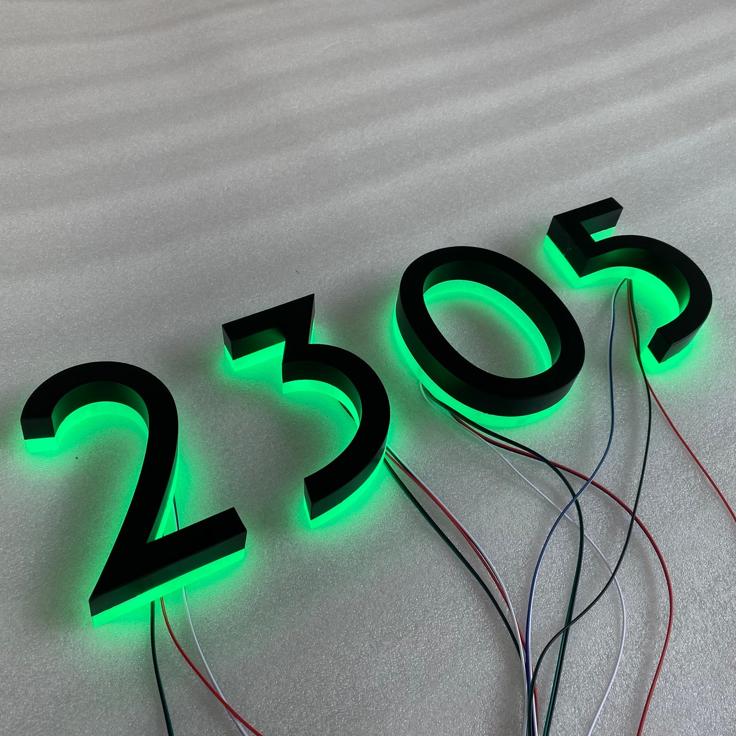 Professional Led Numbers Glow in The Dark Bright Led House Number Letter Signs with Back Acrylic Lights